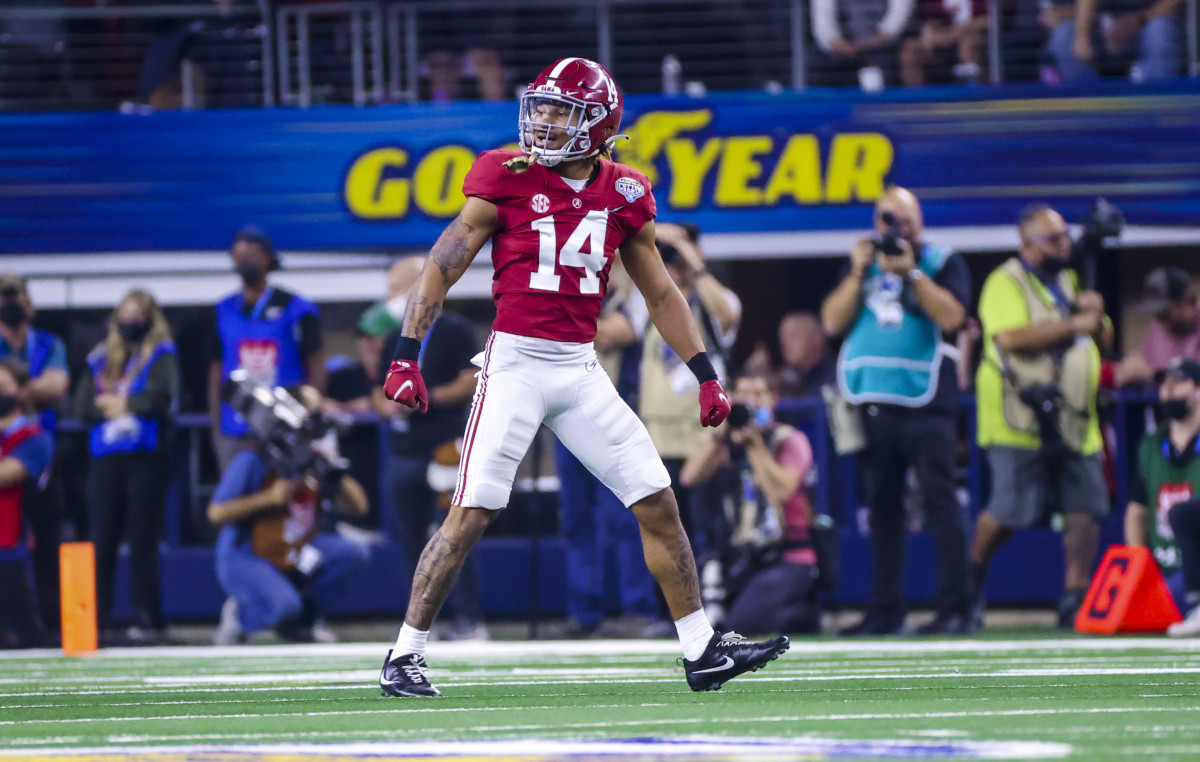 Expected to start at STAR for Alabama in 2022, Brian Branch could be poised for another big season. 